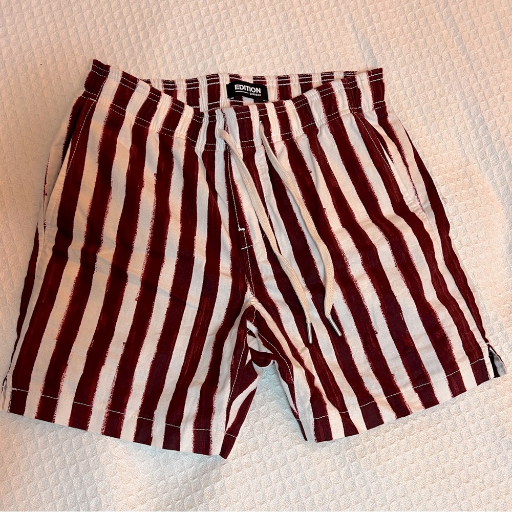 Express Shorts